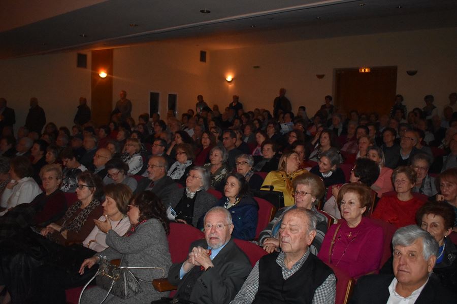 «Πλημμύρισε» μελωδίες το ΔΩΛ στο 5ο Χορωδιακό Φεστιβάλ της Κερκυραϊκής Χορωδίας Λάρισας (φωτο - βίντεο)