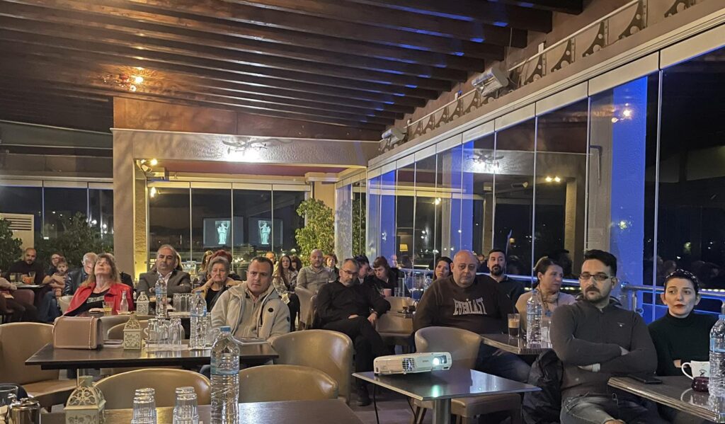 Γιώργος Σύρος για παιδική λογοτεχνία: Η αξία της ταυτότητας να απαλείψει τις αποδομητικές προσεγγίσεις Γιώργος Σύρος για παιδική λογοτεχνία: Η αξία της ταυτότητας να απαλείψει τις αποδομητικές προσεγγίσεις | NEWSFIRE.GR